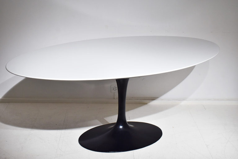 Saarinen | Table tulipe ovale 198 cm | Knoll | Mobilier vintage
